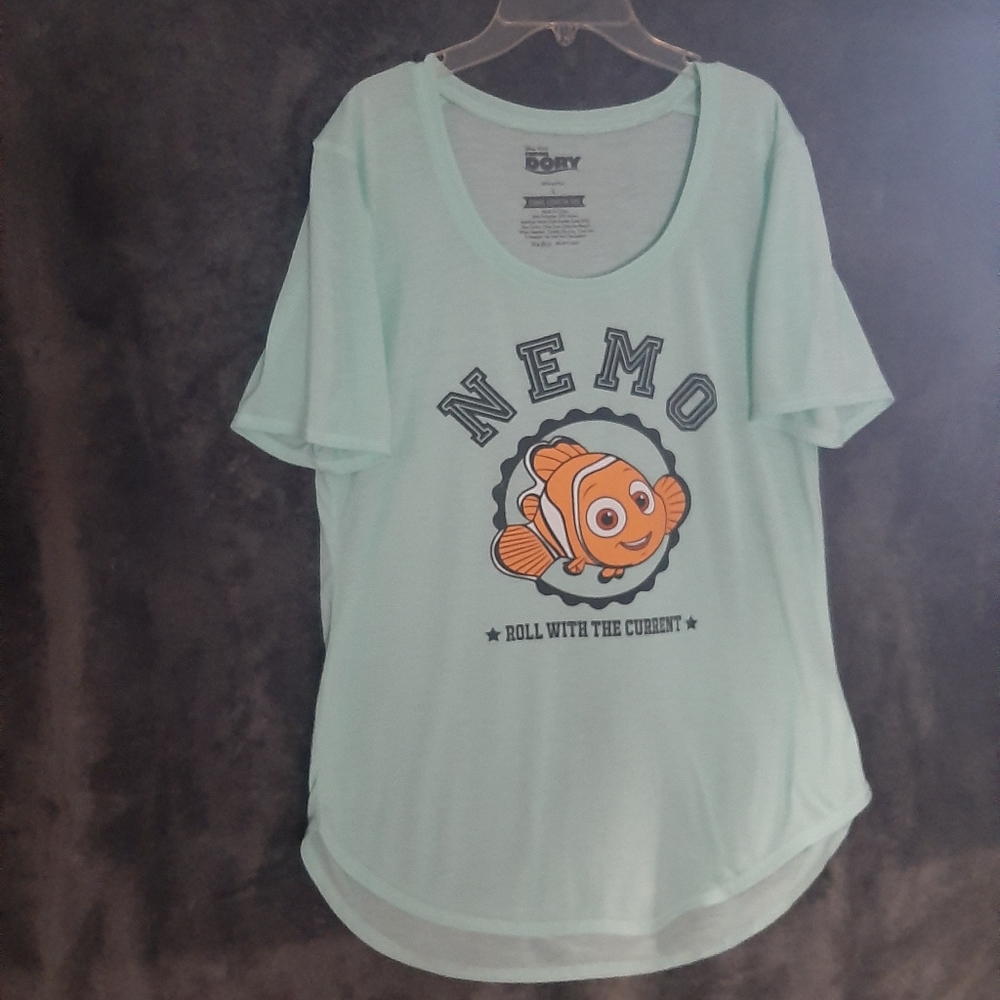 Nemo Tunic T-Shirt Size Large Mint Green